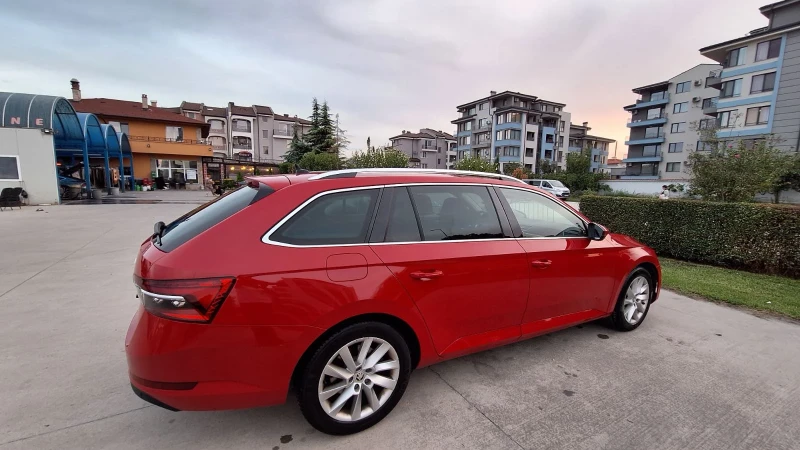 Skoda Superb, снимка 4 - Автомобили и джипове - 47273120