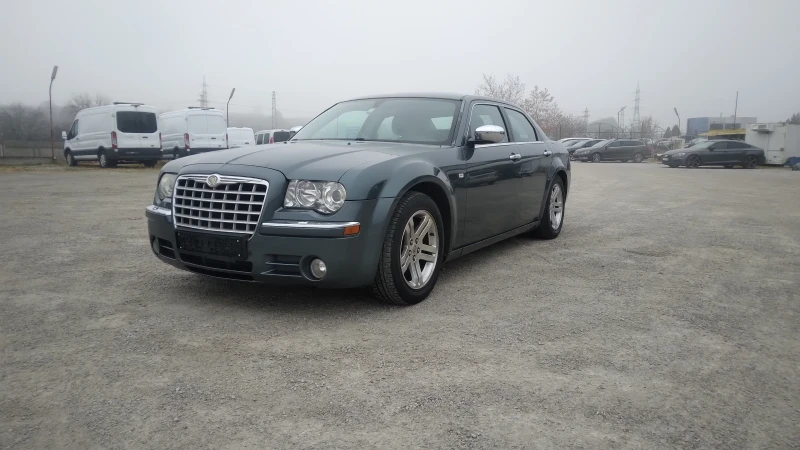 Chrysler 300c 3.0 CRD, снимка 1 - Автомобили и джипове - 48157378