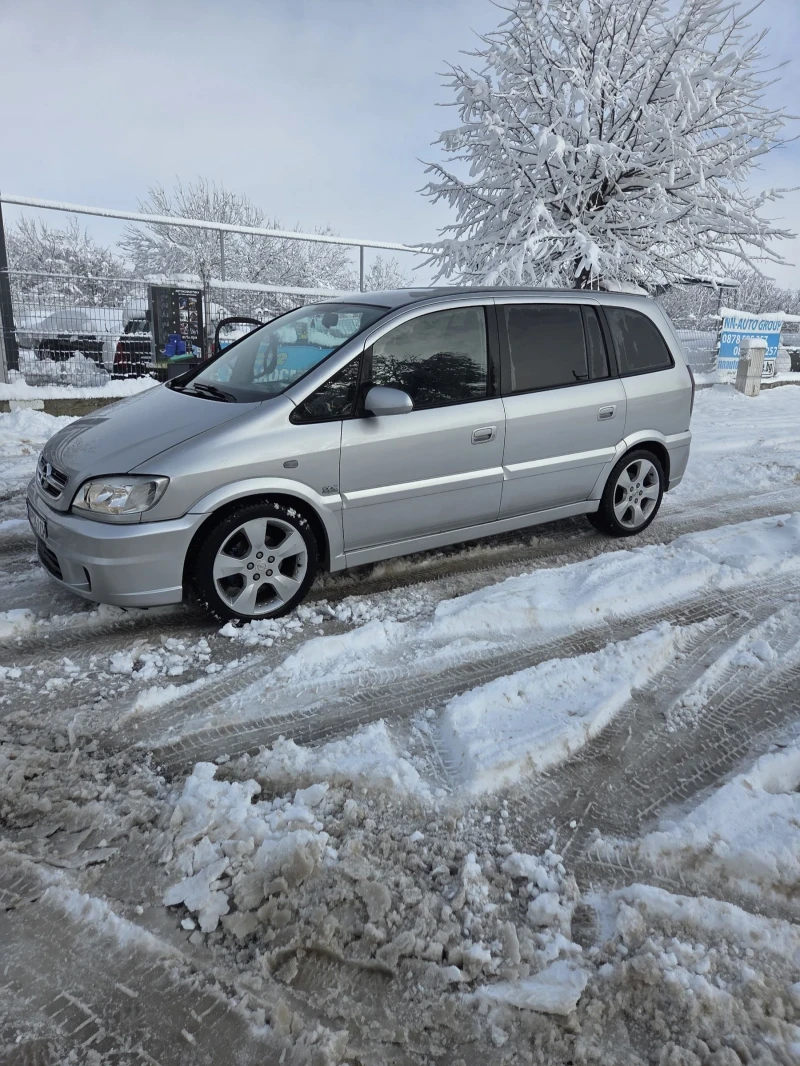 Opel Zafira 2.0 OPC LINE , снимка 2 - Автомобили и джипове - 52904239