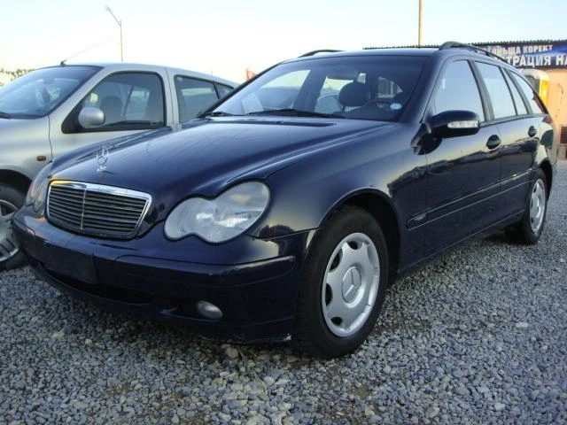 Mercedes-Benz C 220 CDI,270CDI- 4 Броя, снимка 1 - Автомобили и джипове - 14855542