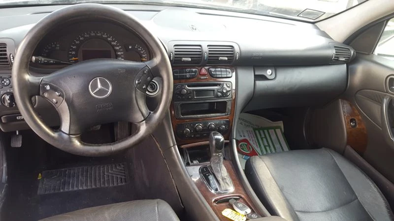 Mercedes-Benz C 220 CDI,270CDI- 4 Броя, снимка 6 - Автомобили и джипове - 14855542