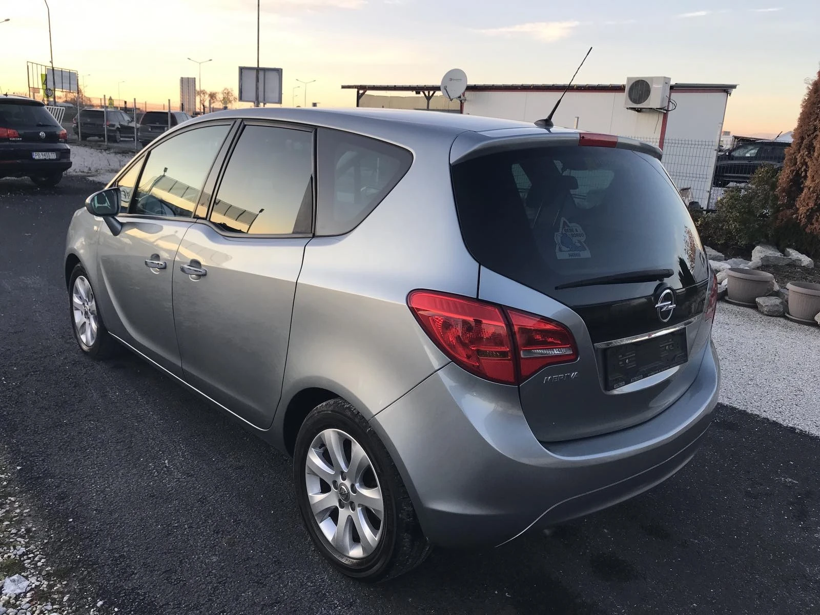 Opel Meriva 1.4 - изображение 6