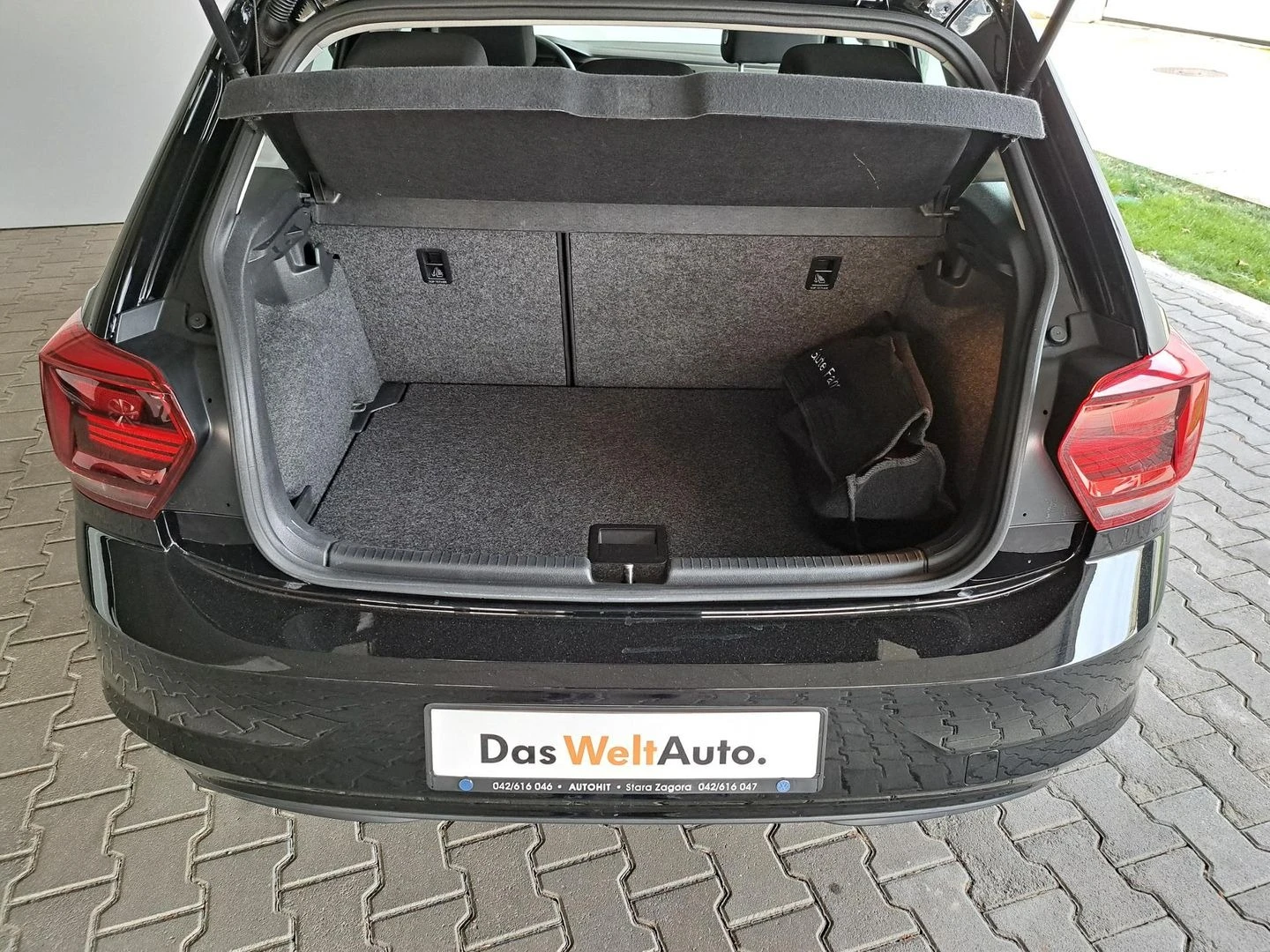 VW Polo Comfortline 1.0 TSI BMT - изображение 9