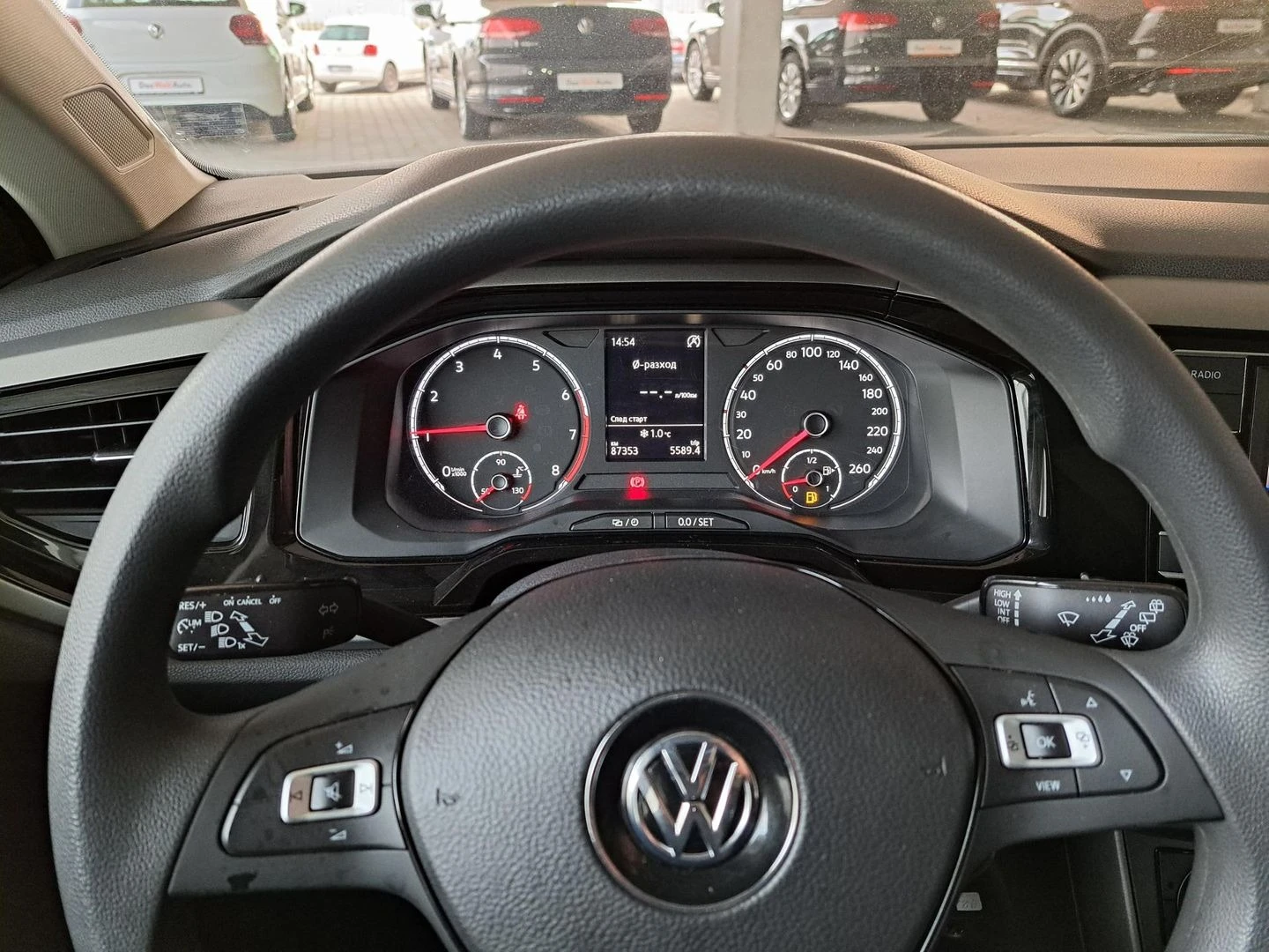 VW Polo Comfortline 1.0 TSI BMT - изображение 6