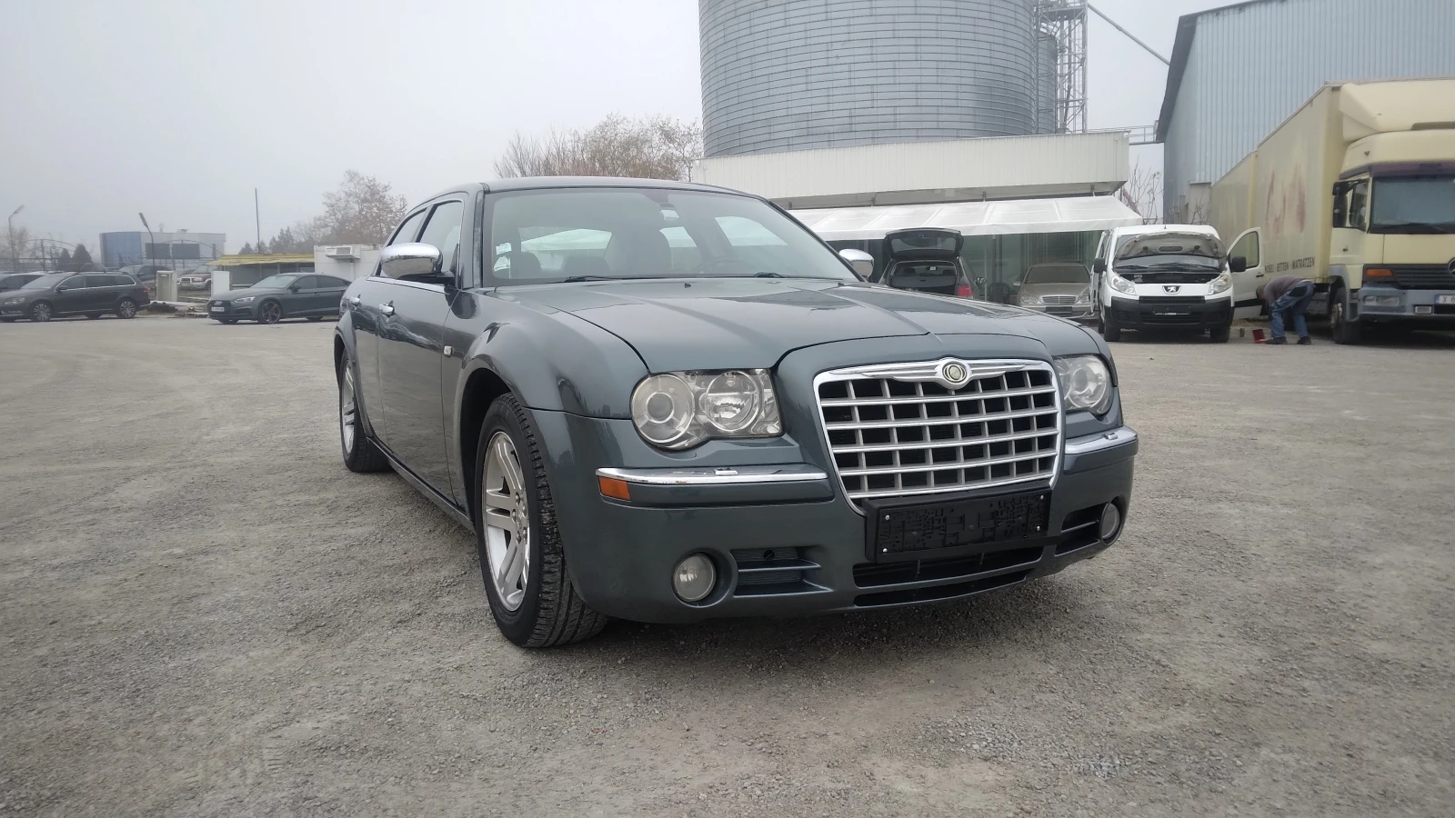 Chrysler 300c 3.0 CRD - изображение 2