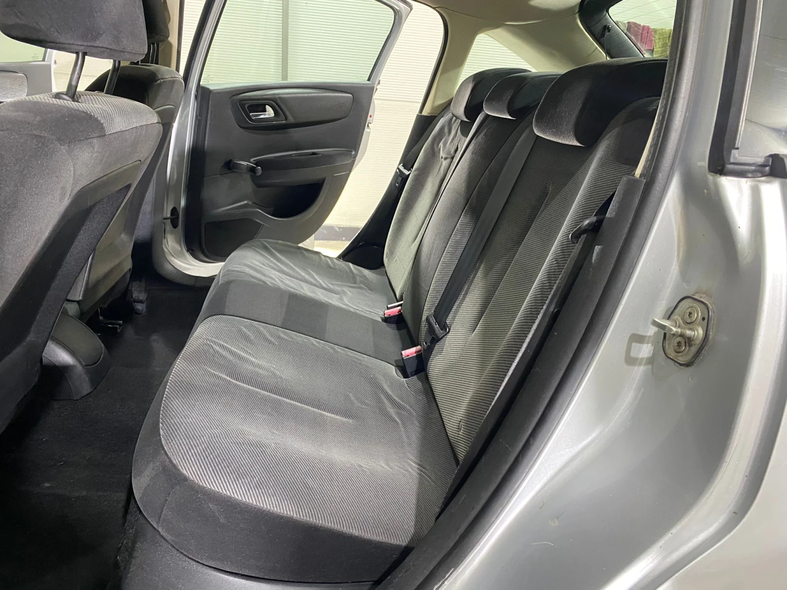 Citroen C4 1.6d - изображение 10