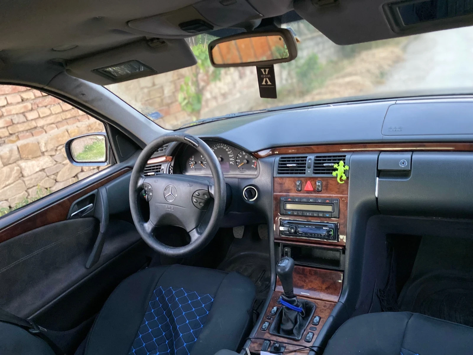 Mercedes-Benz E 200 Face-lift | Mobile.bg   8