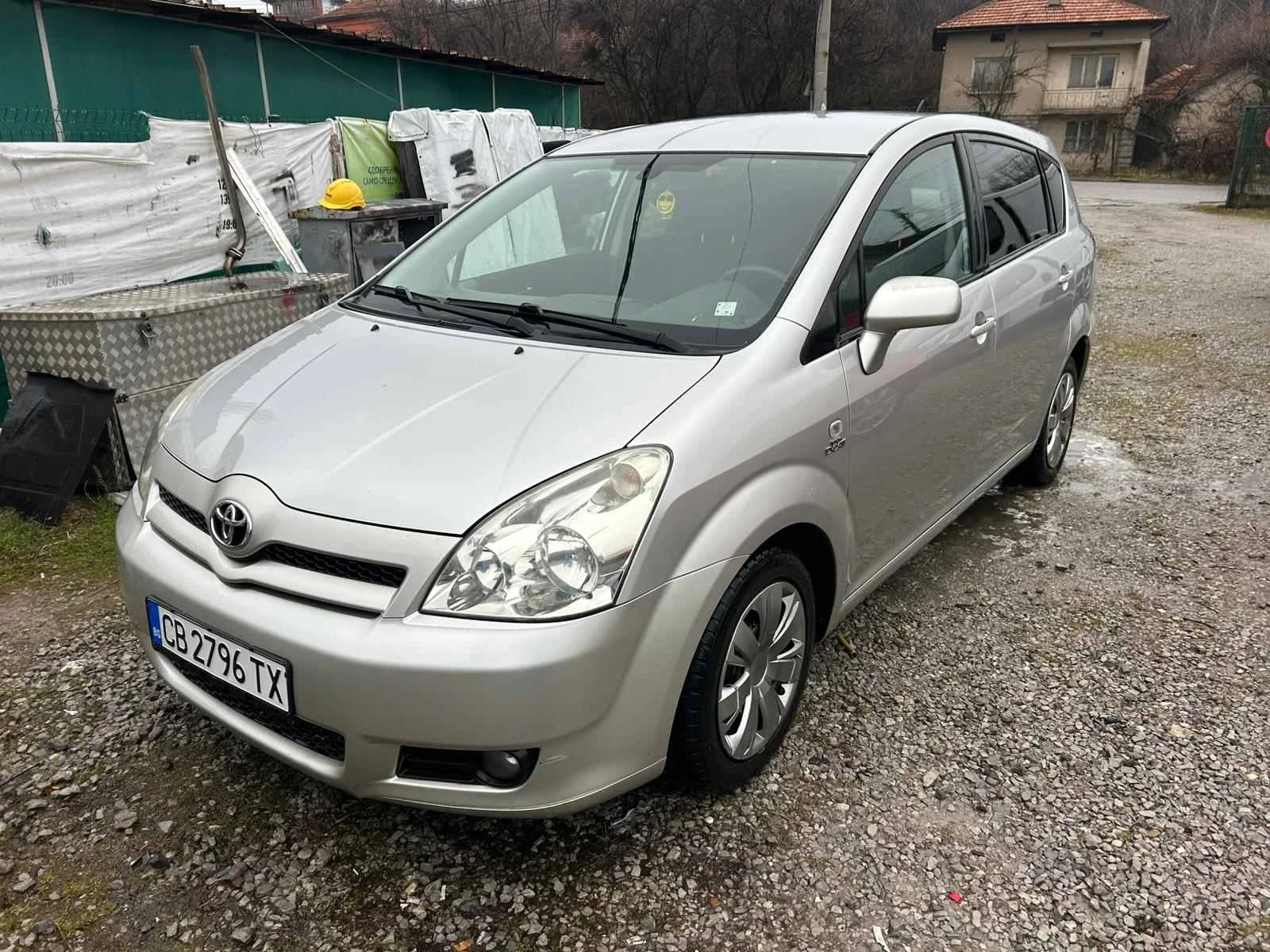 Toyota Corolla verso  - изображение 10