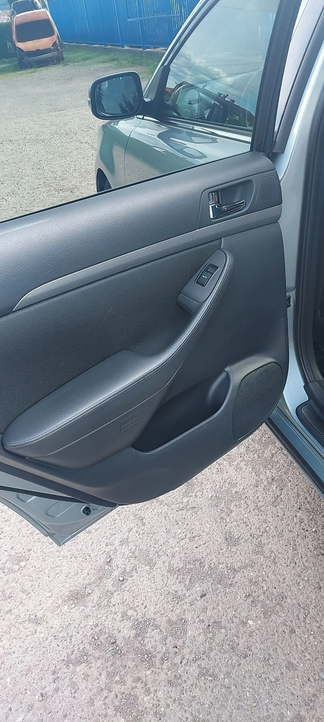 Toyota Avensis, снимка 10 - Автомобили и джипове - 53816997