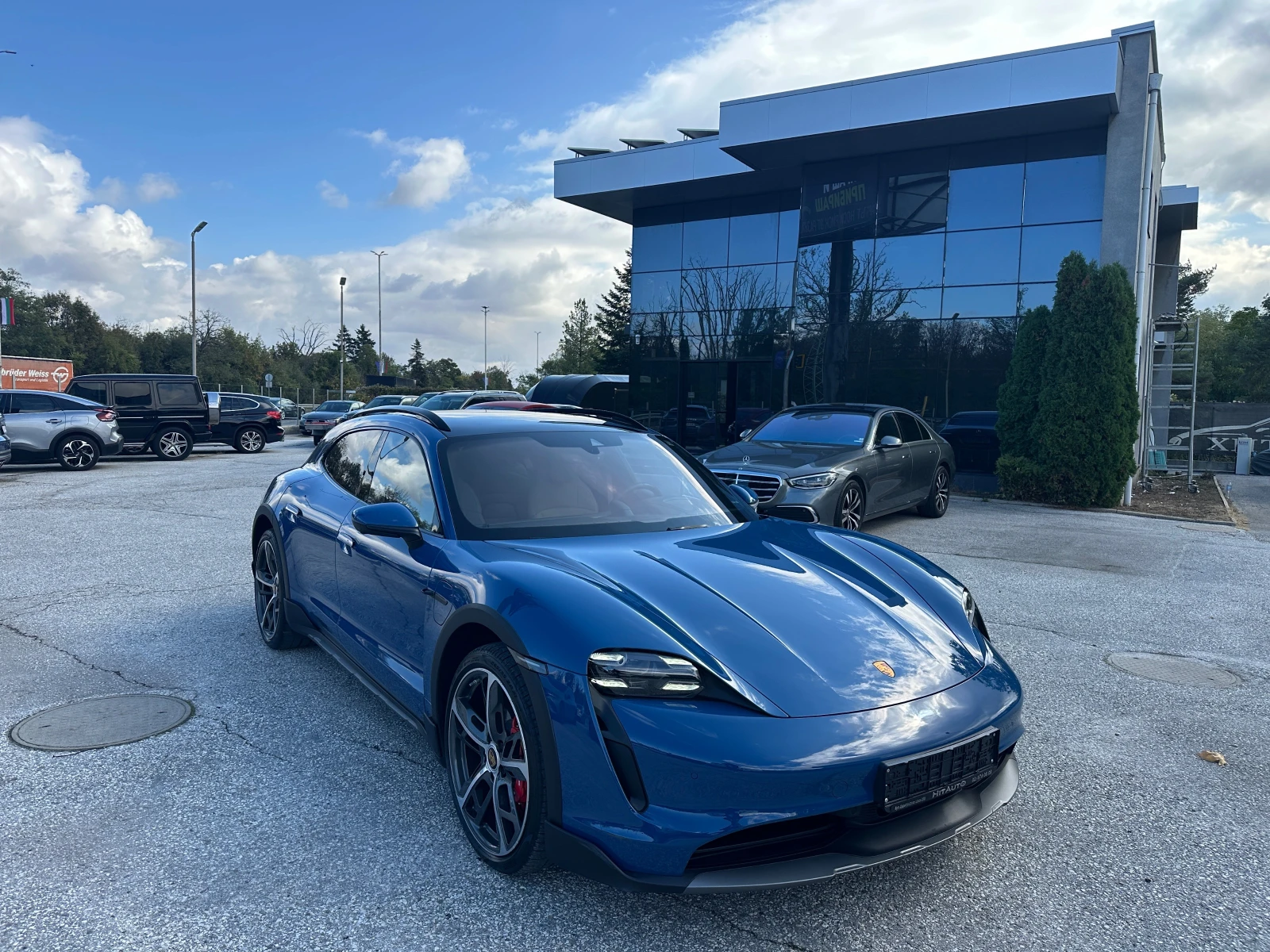 Porsche Taycan 4s обдухване завиваща ос BOSE, снимка 3 - Автомобили и джипове - 53950206