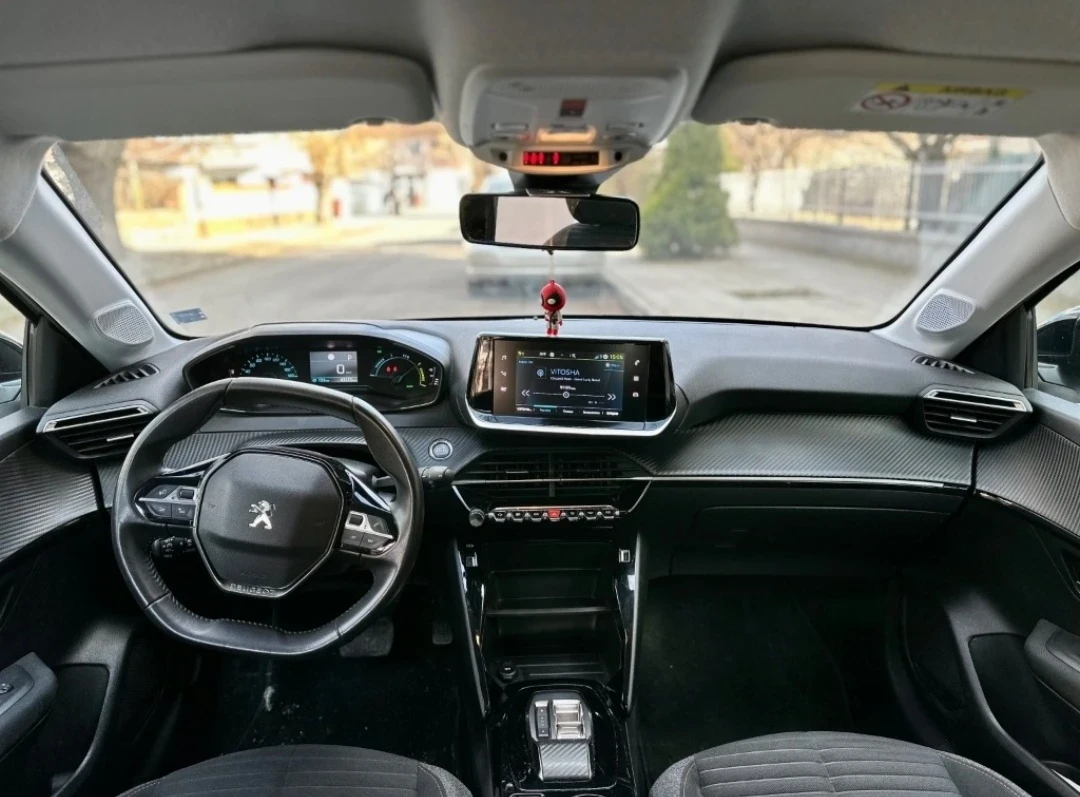 Peugeot 208 e 208, снимка 8 - Автомобили и джипове - 54085630