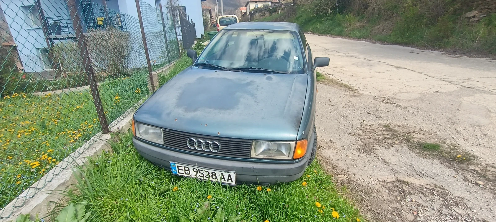 Audi 80, снимка 2 - Автомобили и джипове - 54171626