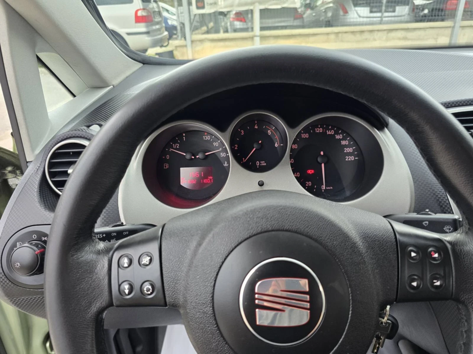 Seat Altea 1.9TDI, снимка 10 - Автомобили и джипове - 54263357