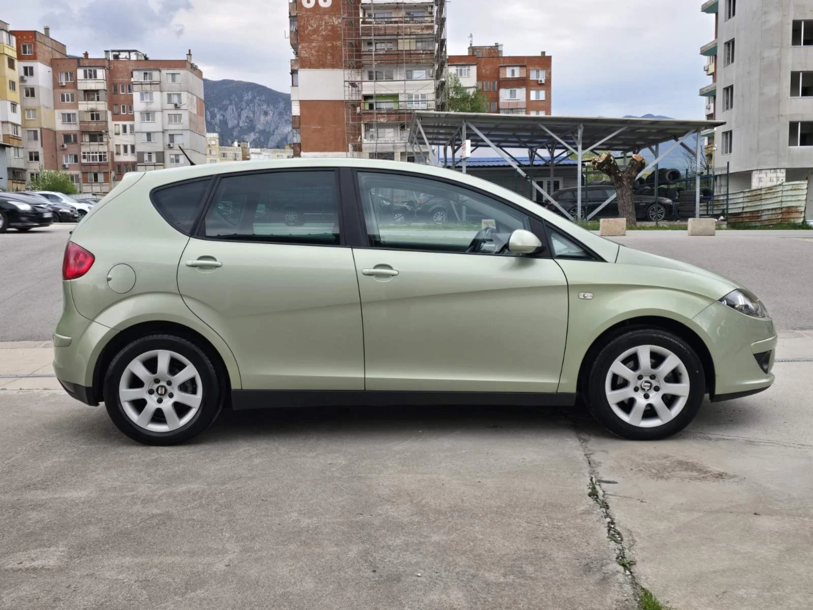 Seat Altea 1.9TDI, снимка 5 - Автомобили и джипове - 54263357