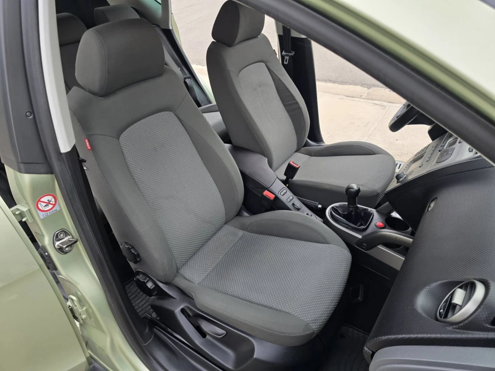 Seat Altea 1.9TDI, снимка 11 - Автомобили и джипове - 54263357