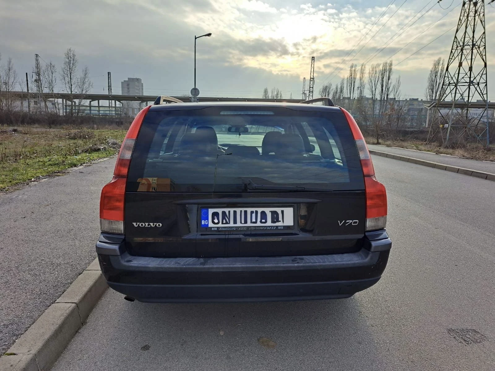 Volvo V70 2.4D5, снимка 5 - Автомобили и джипове - 54731817