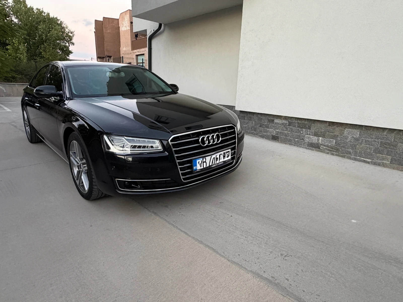 Audi A8, снимка 3 - Автомобили и джипове - 55972118