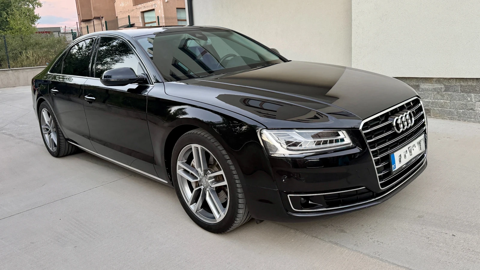 Audi A8