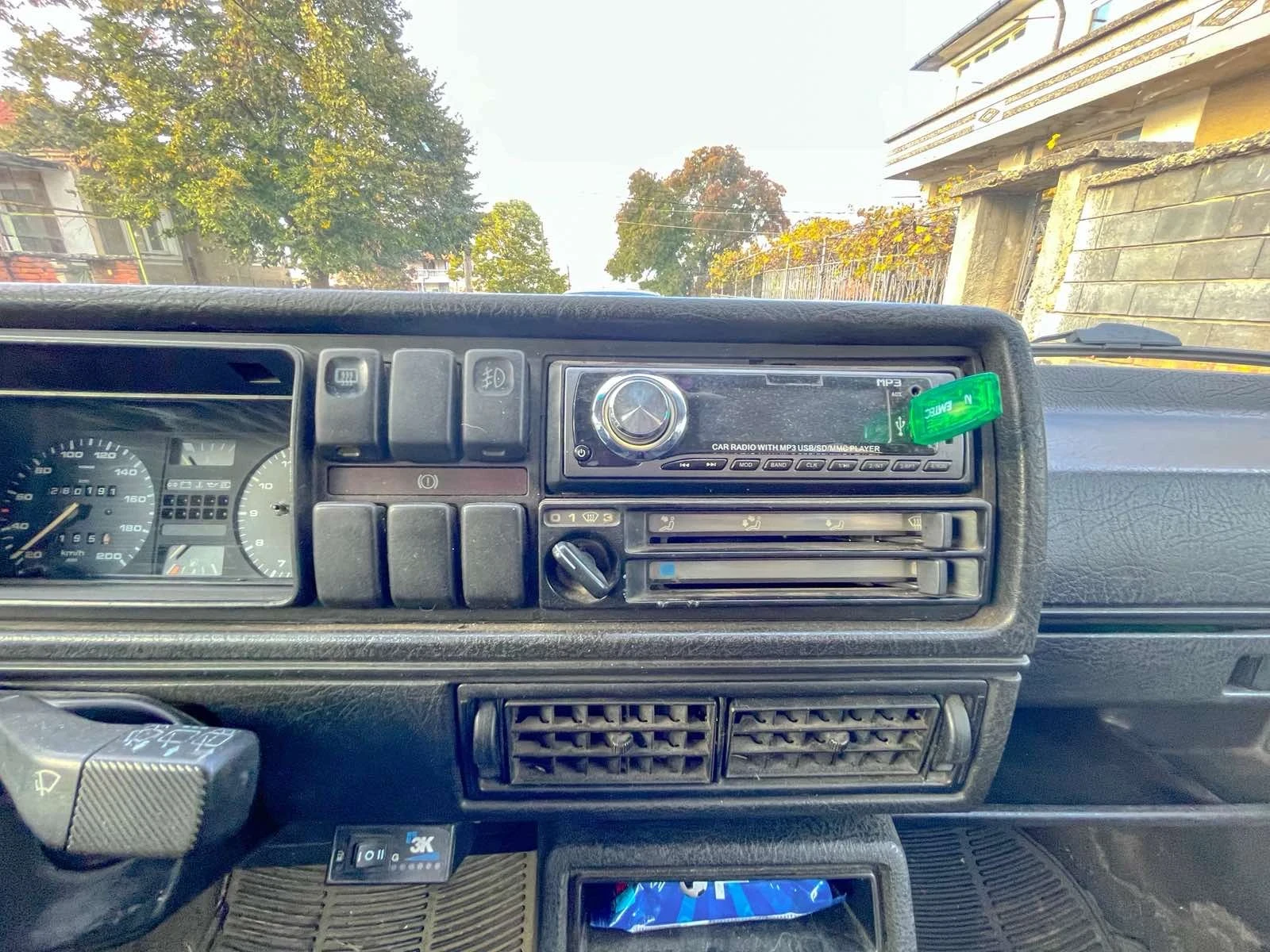 VW Golf, снимка 4 - Автомобили и джипове - 56645776