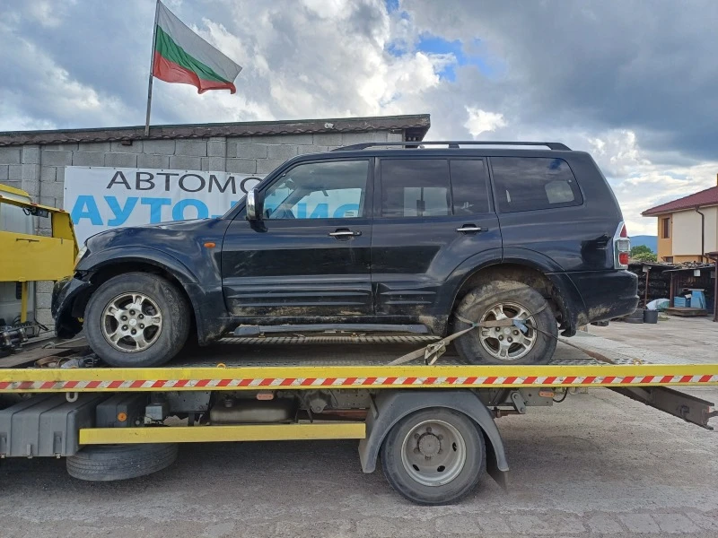 Mitsubishi Pajero 3.2DID 165к.с., снимка 14 - Автомобили и джипове - 46531792