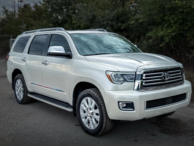 Toyota Sequoia 5.7i V8 4x4 Platinum 