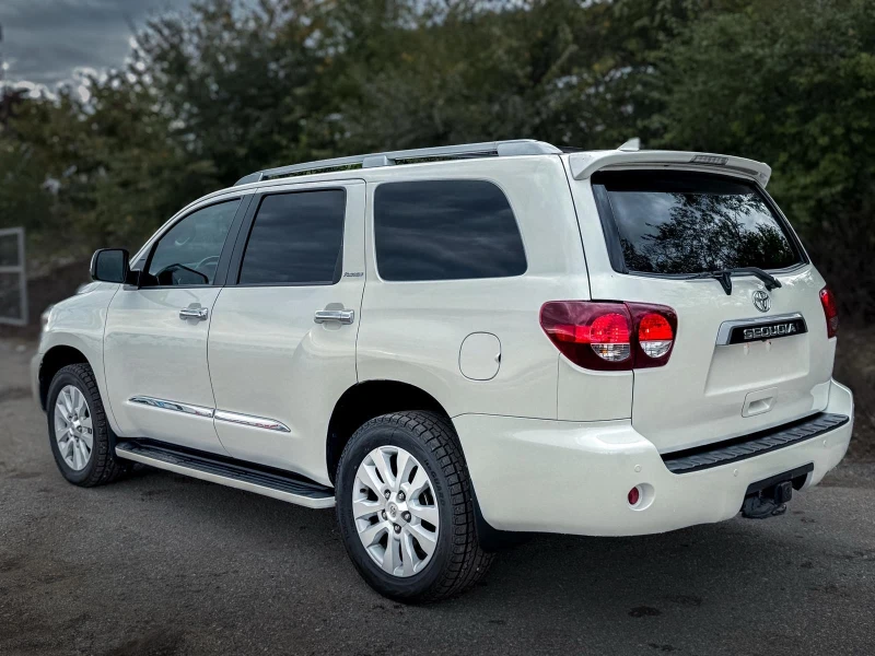 Toyota Sequoia 5.7i V8 4x4 Platinum , снимка 6 - Автомобили и джипове - 52923715