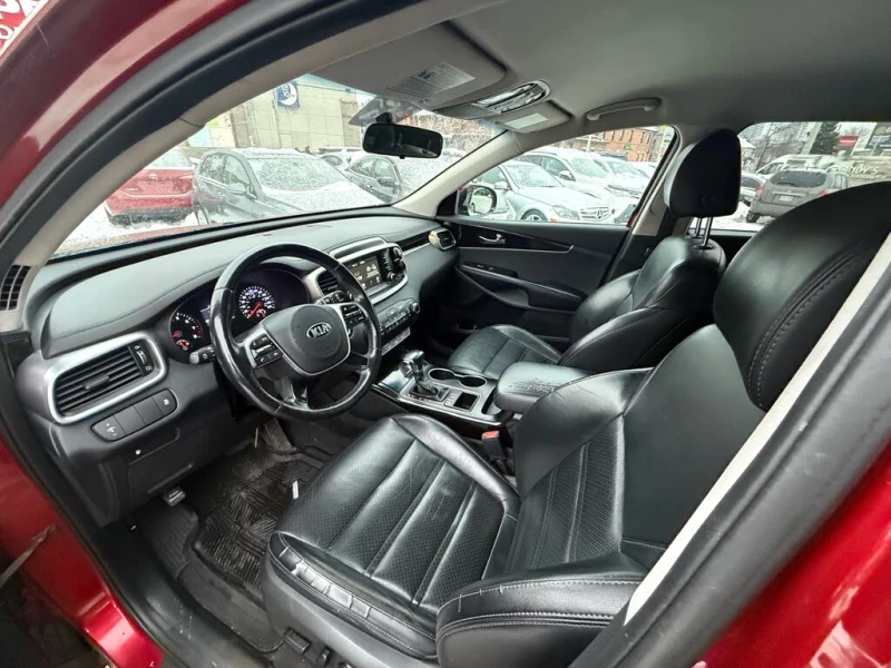 Kia Sorento EX 2.4L AWD, снимка 8 - Автомобили и джипове - 53440032