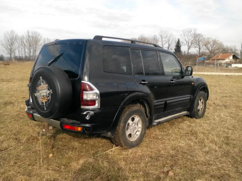 Mitsubishi Pajero 3.2DID 165к.с., снимка 11 - Автомобили и джипове - 46531792