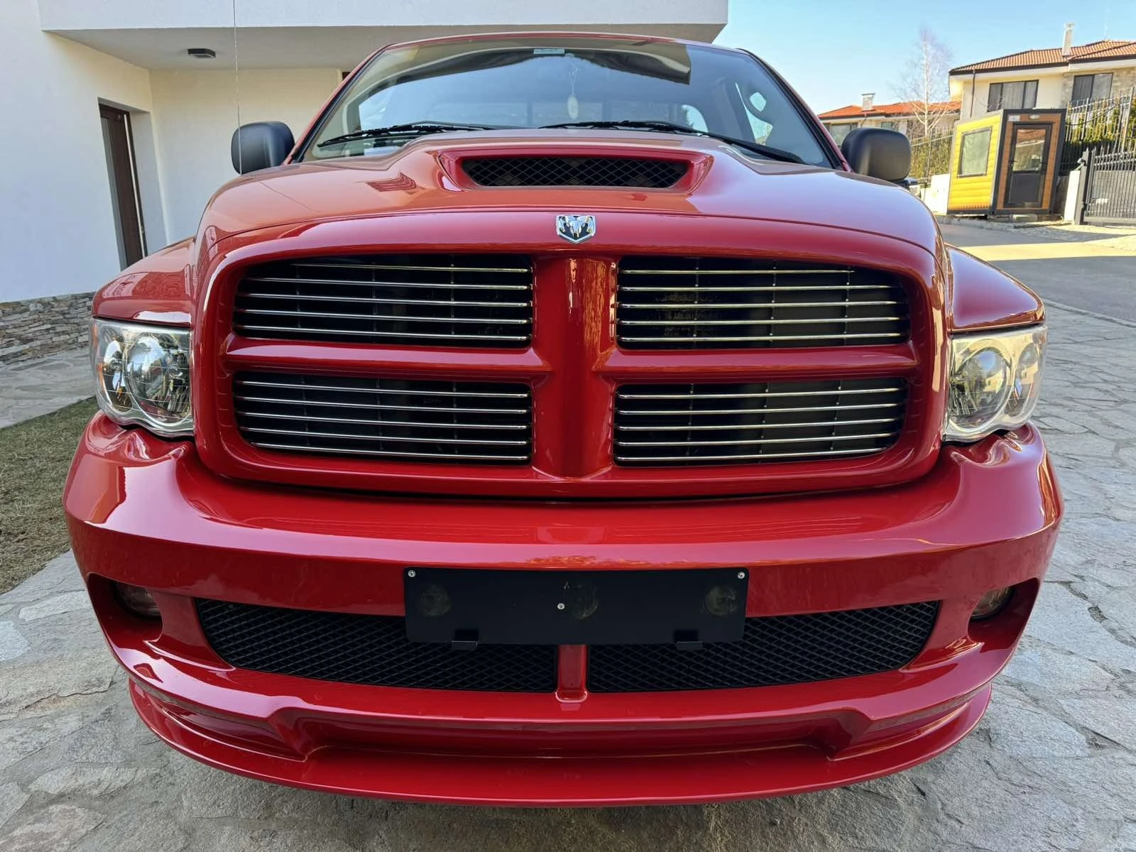 Dodge RAM 1500 SRT 10 Viper Powered 8.3L НАЛИЧЕН - изображение 2