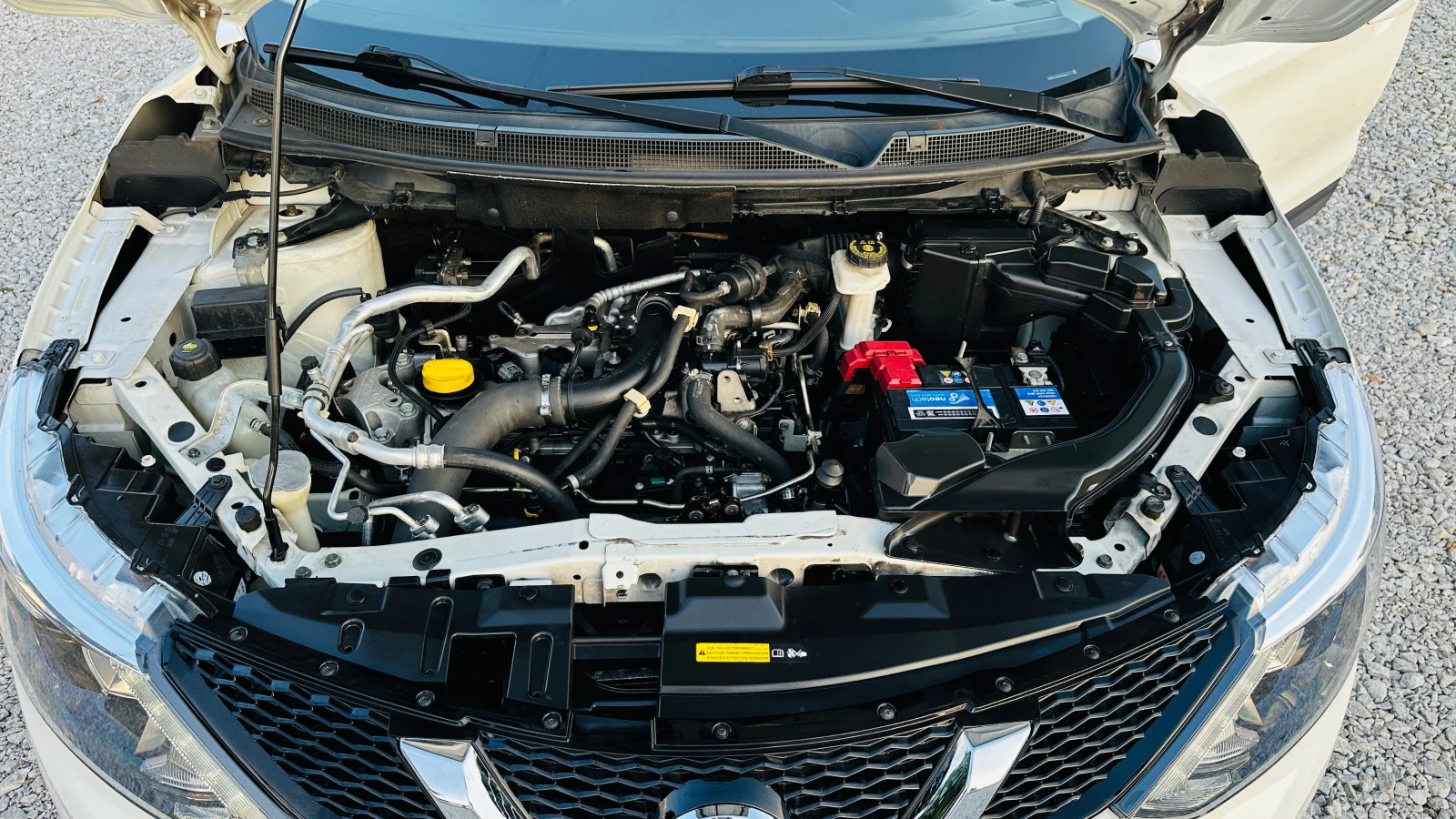 Nissan Qashqai  5  6   | Mobile.bg   17