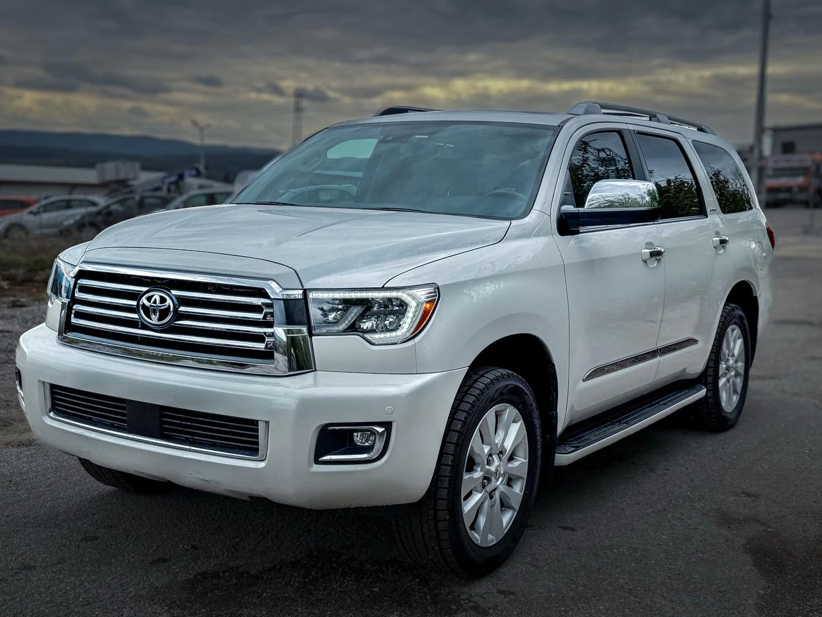Toyota Sequoia 5.7i V8 4x4 Platinum  | Mobile.bg � ����������� 3