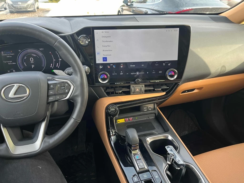 Lexus NX 350h  CARFAX * ФИНАНСИРАНЕ - изображение 9