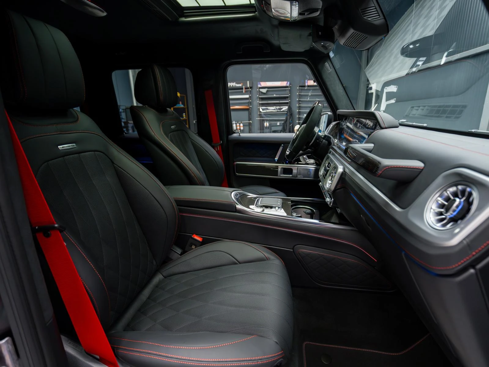 Mercedes-Benz G 63 AMG FACELIFT CARBON AMG ACTIVE RIDE CONTROL BURMESTER  - изображение 10