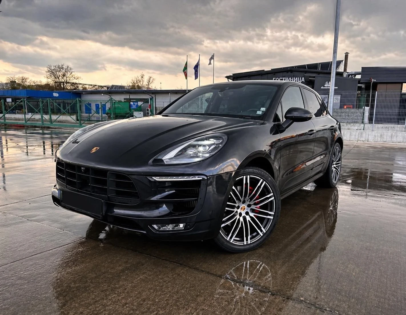 Porsche Macan GTS, снимка 2 - Автомобили и джипове - 53927737