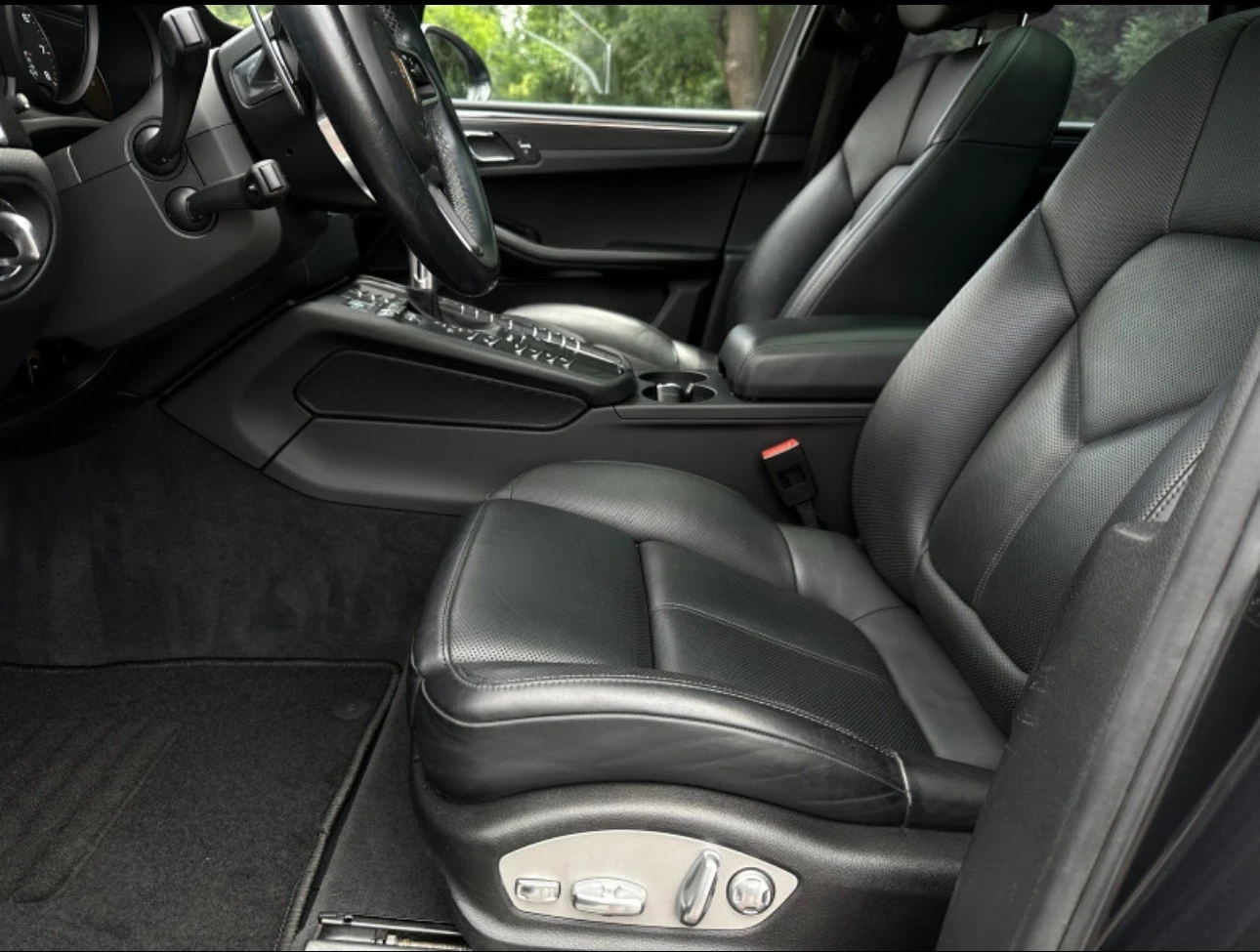 Porsche Macan GTS, снимка 3 - Автомобили и джипове - 53927737