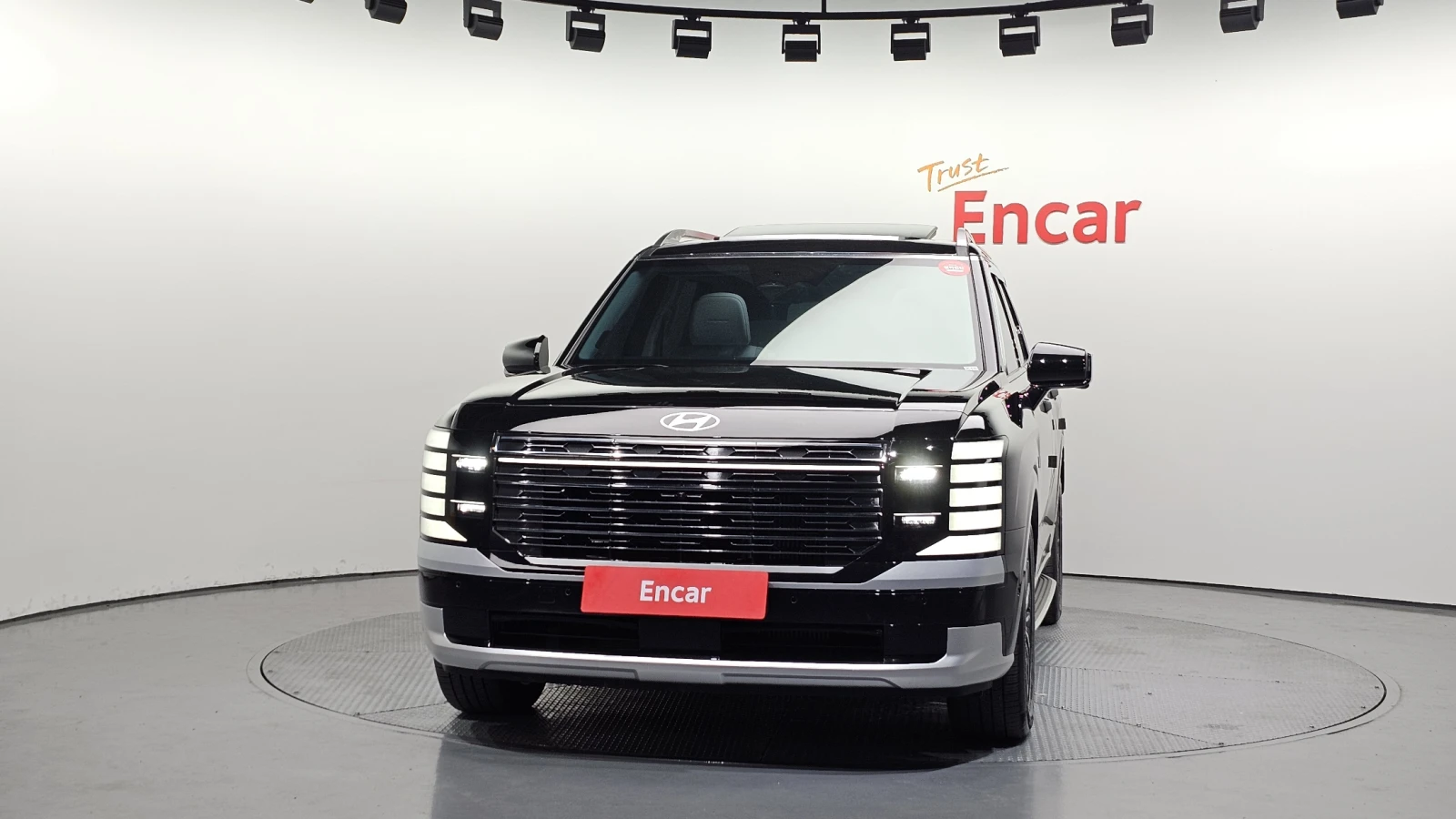 Hyundai Palisade 2.5T Calligraphy* 360* МАСАЖ* HUD* КРАЙНА ЦЕНА, снимка 3 - Автомобили и джипове - 55399065