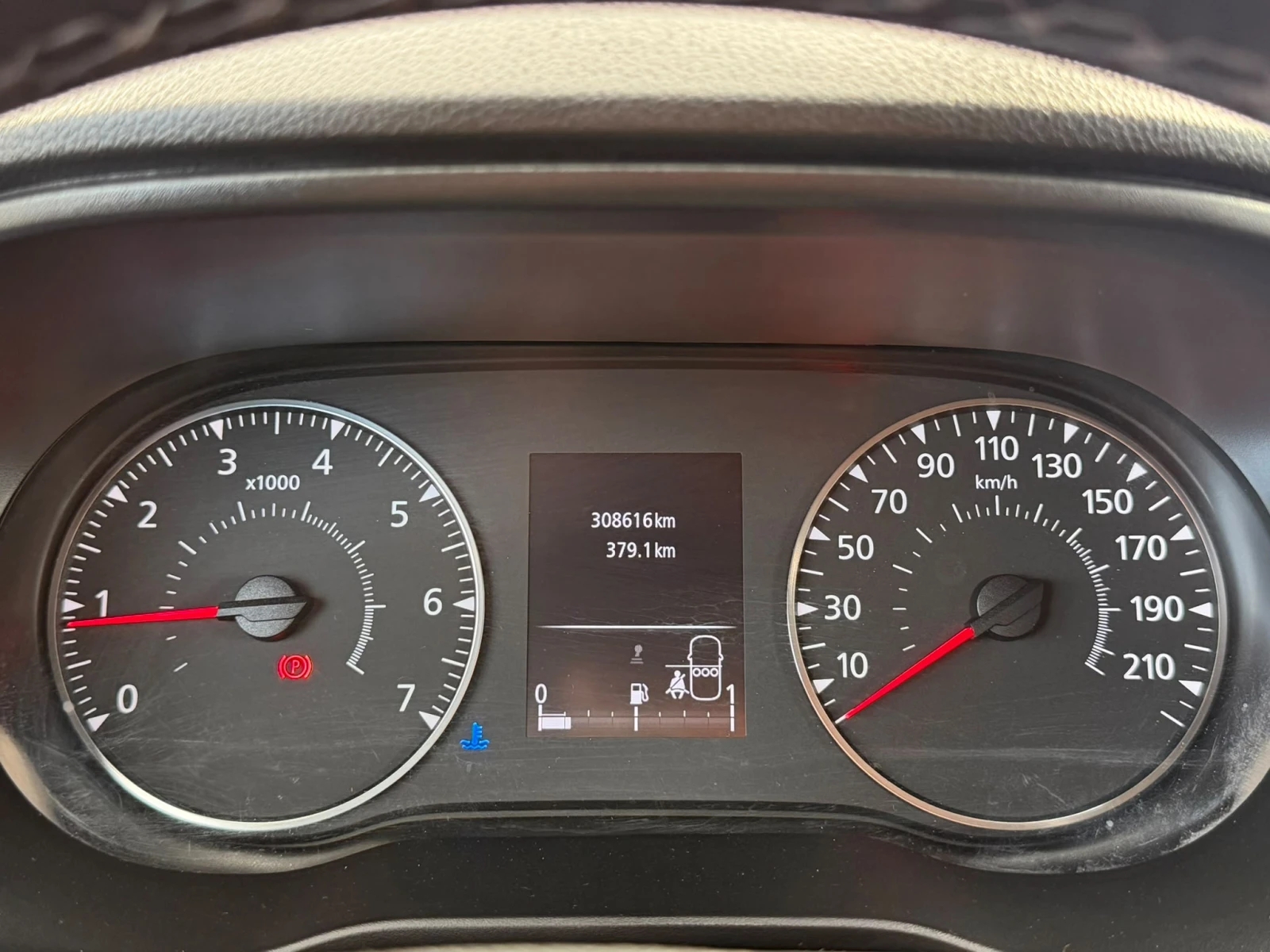 Dacia Duster / 1.5D / EURO 6 / NAVI / , снимка 17 - Автомобили и джипове - 55728203