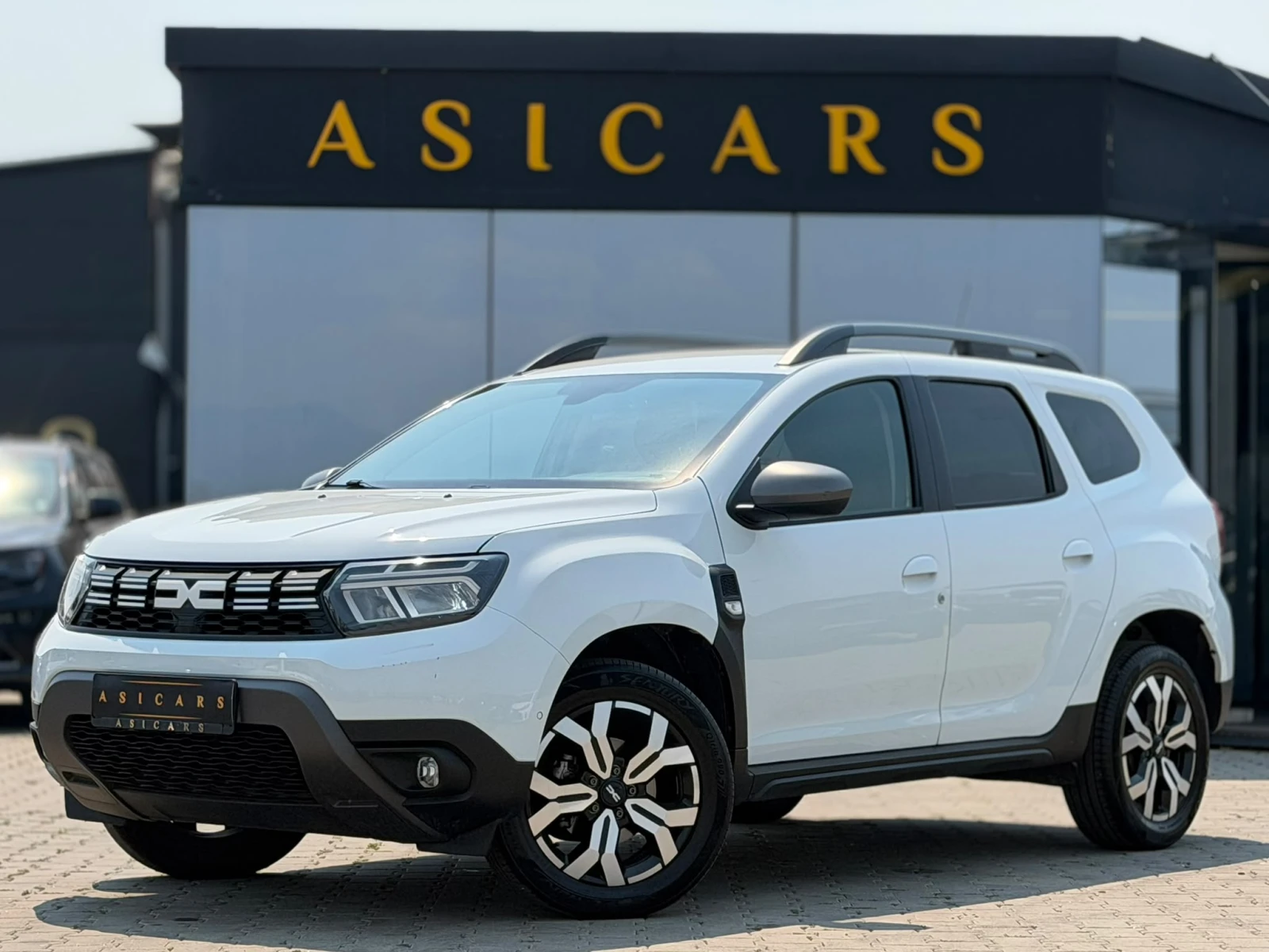Dacia Duster / 1.5D / EURO 6 / NAVI / 