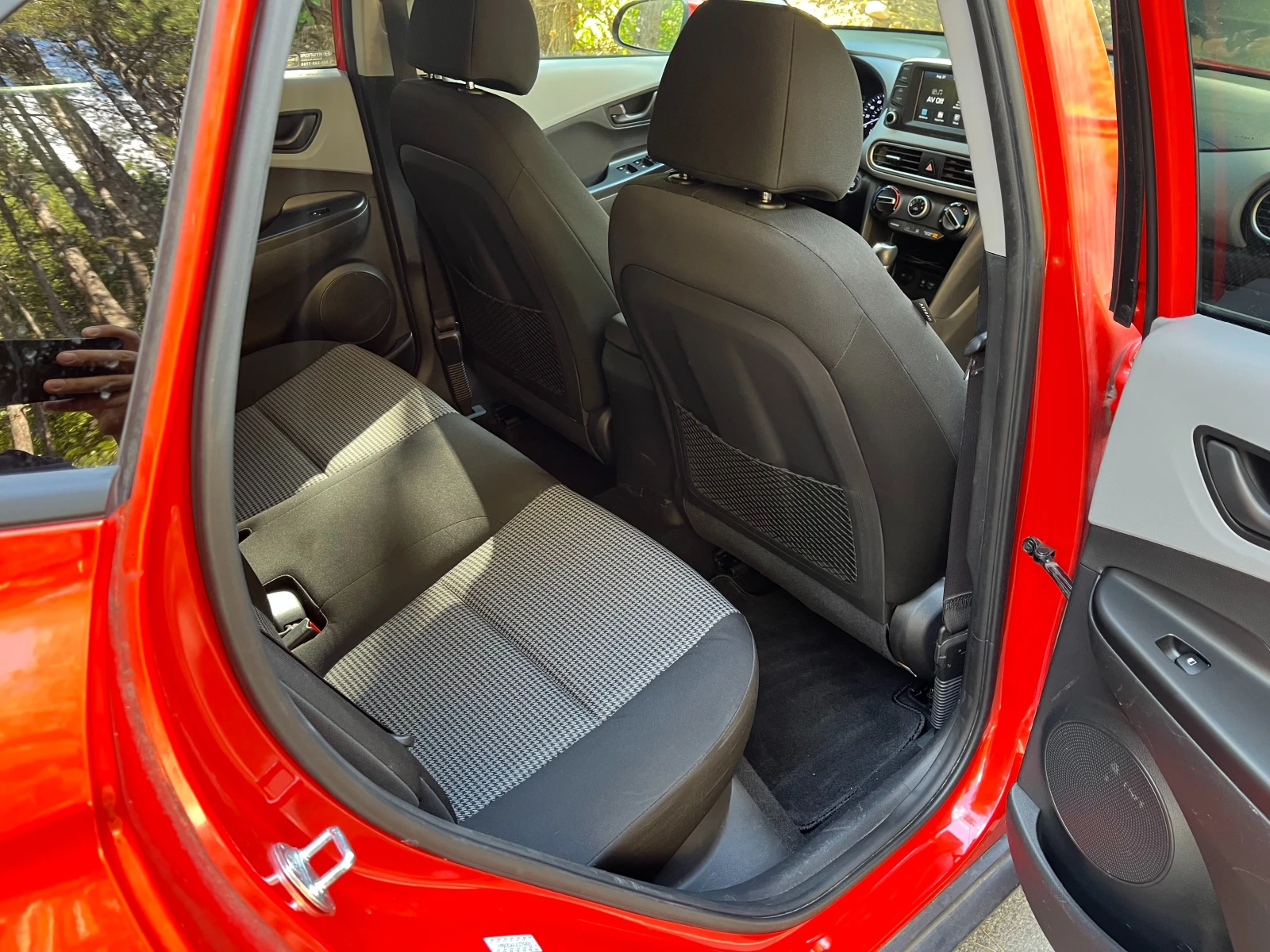 Hyundai Kona 4WD, снимка 11 - Автомобили и джипове - 55855297