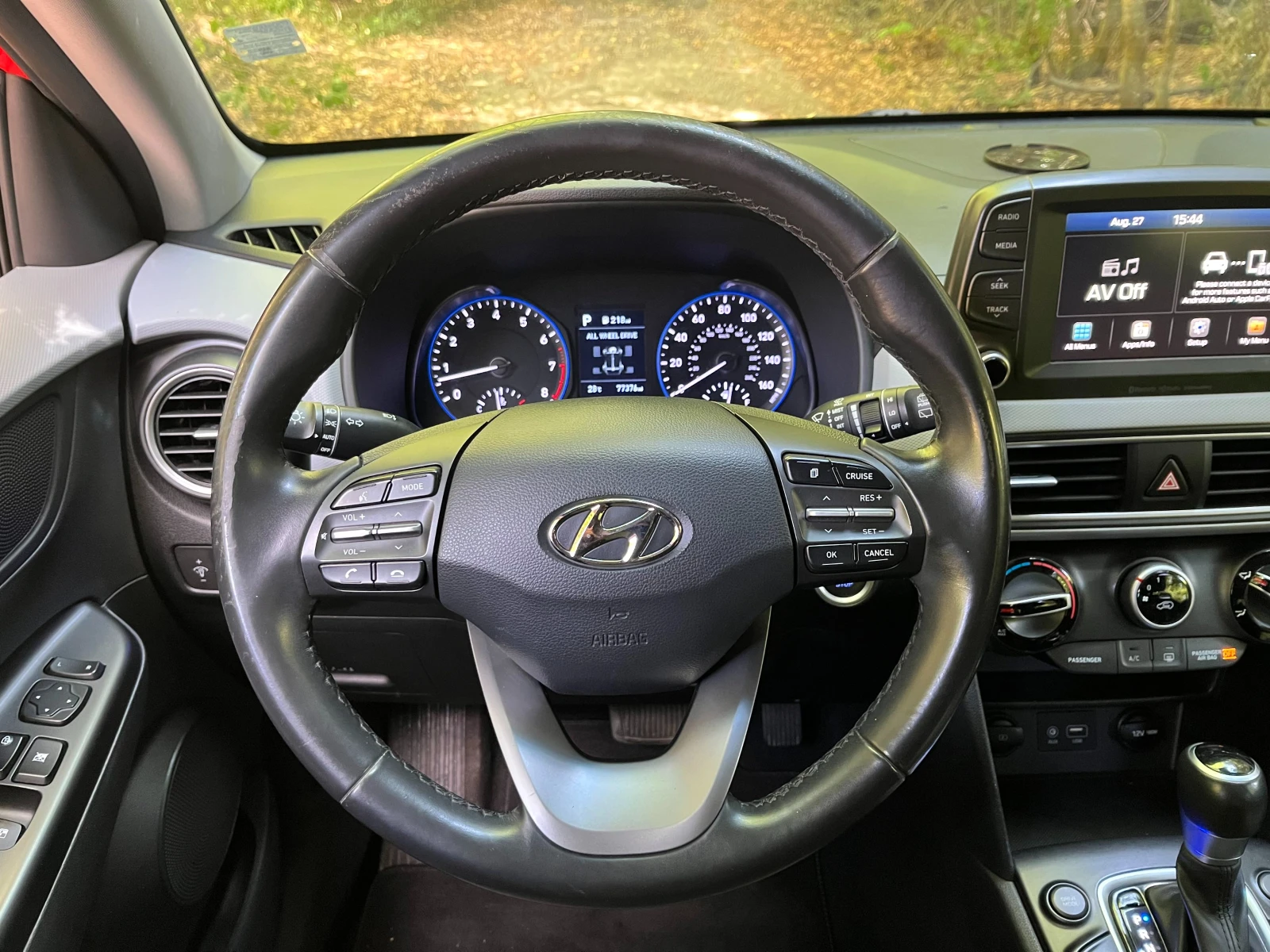 Hyundai Kona 4WD, снимка 13 - Автомобили и джипове - 55855297
