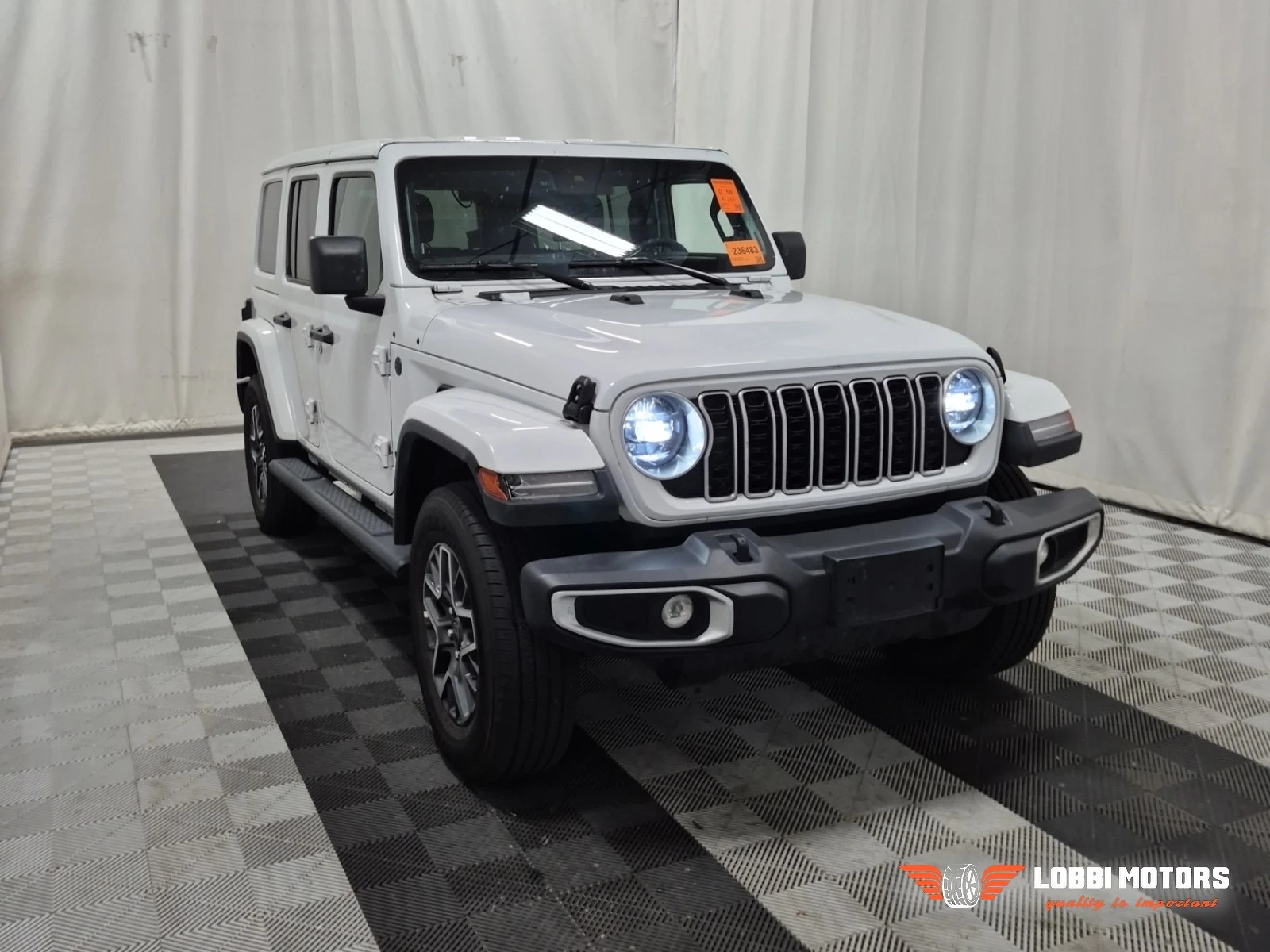 Jeep Wrangler, снимка 2 - Автомобили и джипове - 55928713