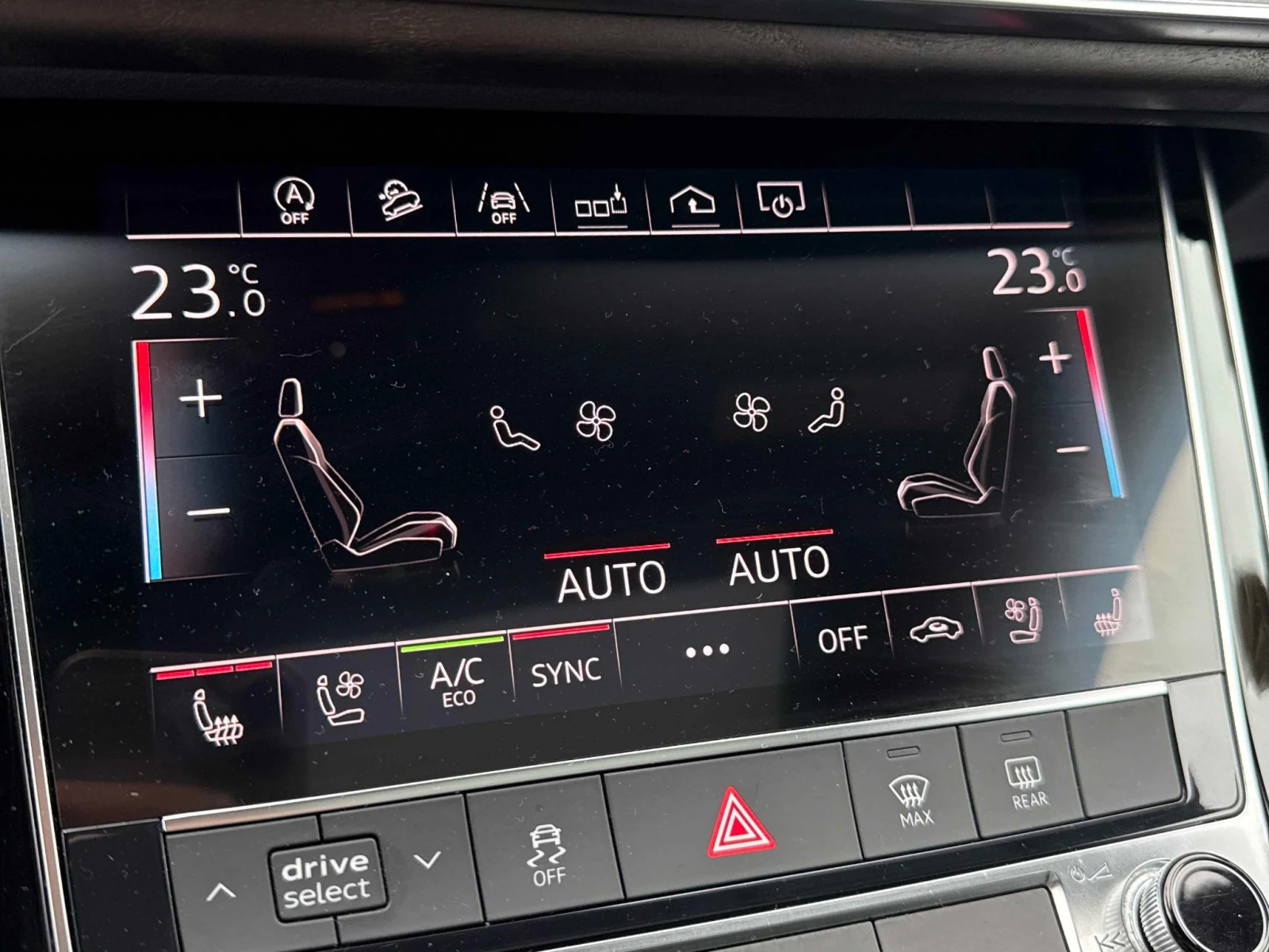 Audi Q8 Progressiv , Карфакс , Лизинг, снимка 14 - Автомобили и джипове - 56547227