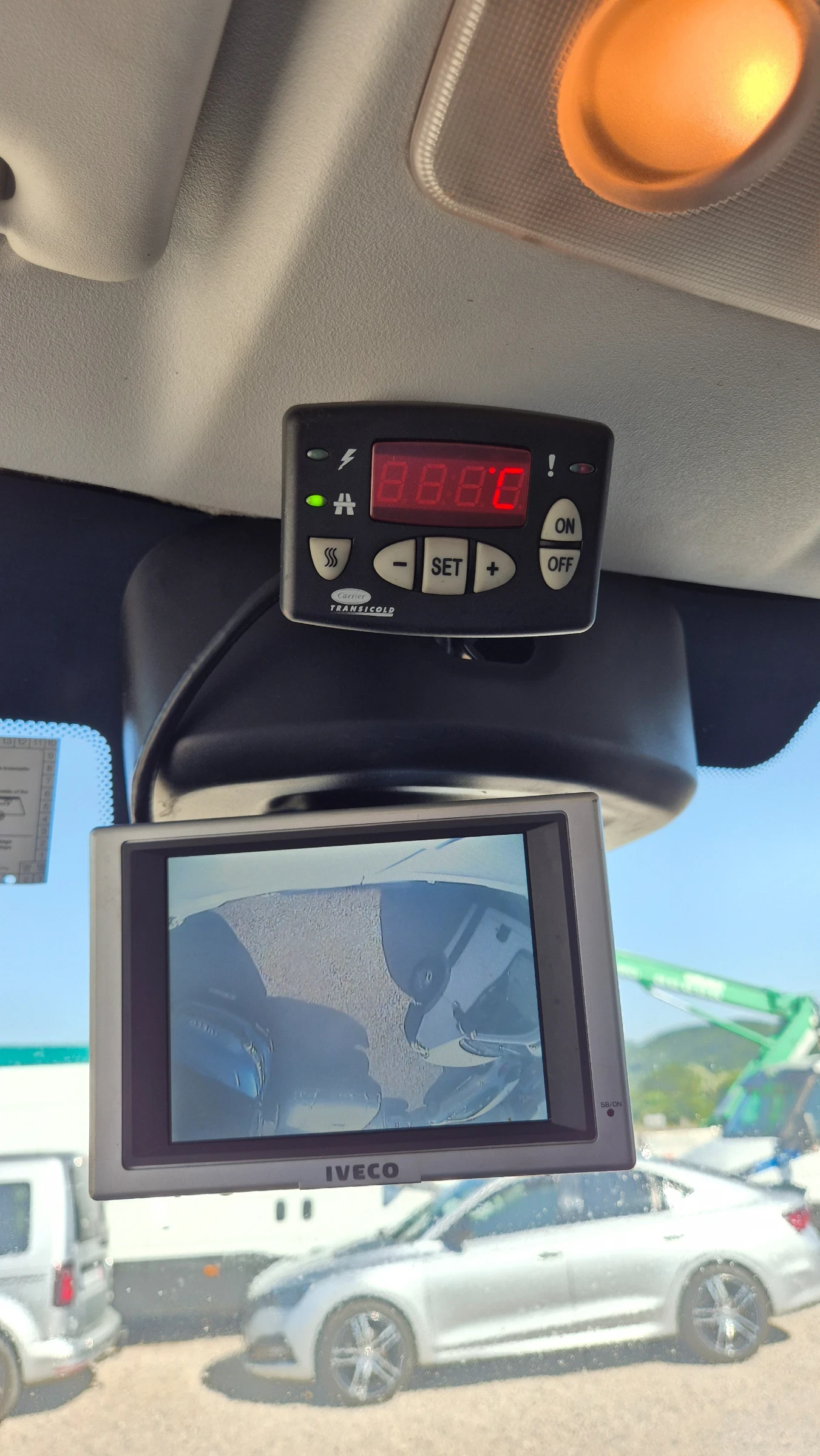 Iveco Daily 35s13* ХЛАДИЛЕН* -20* КЛИМАТИК*  - изображение 8