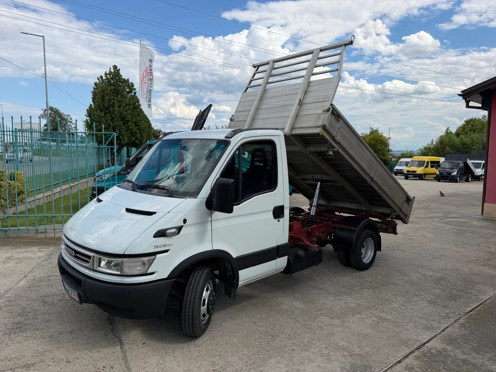 Iveco Daily 3.0HPT* 35C14* Тристранен самосвал* 3.20 метра кош, снимка 5 - Бусове и автобуси - 55189905