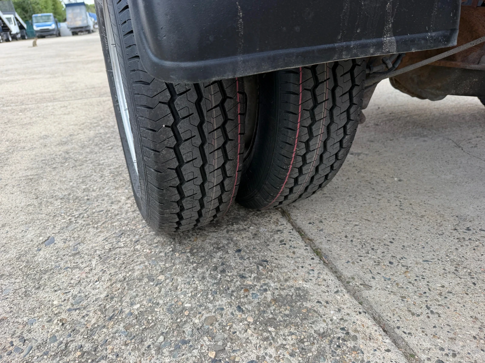 Iveco Daily 3.0HPT* 35C14* Тристранен самосвал* 3.20 метра кош, снимка 15 - Бусове и автобуси - 55189905