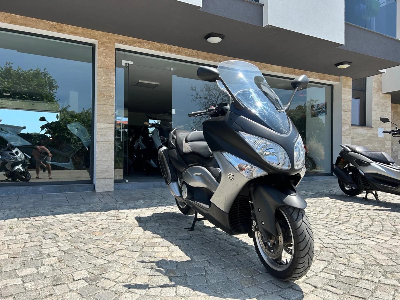 Yamaha T-max Tech Max-Лизинг - изображение 2
