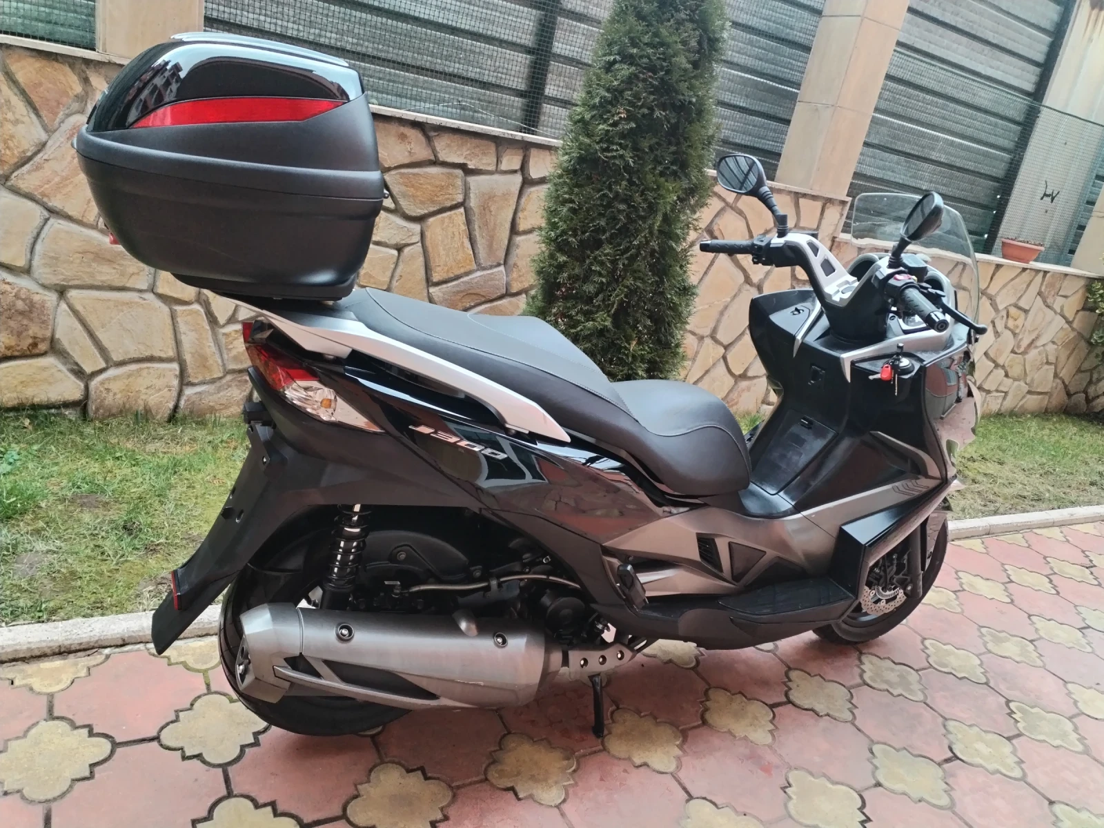 Kawasaki J300 ABS 15G КАТО ЧИСТО НОВ  - изображение 8