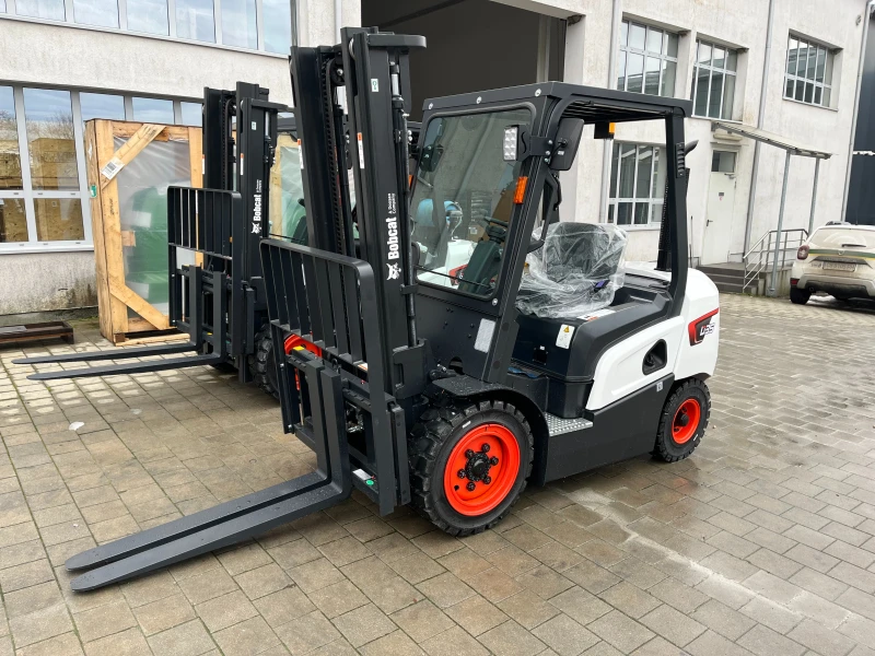 Мотокар Bobcat D35NXP, снимка 4 - Индустриална техника - 53173711