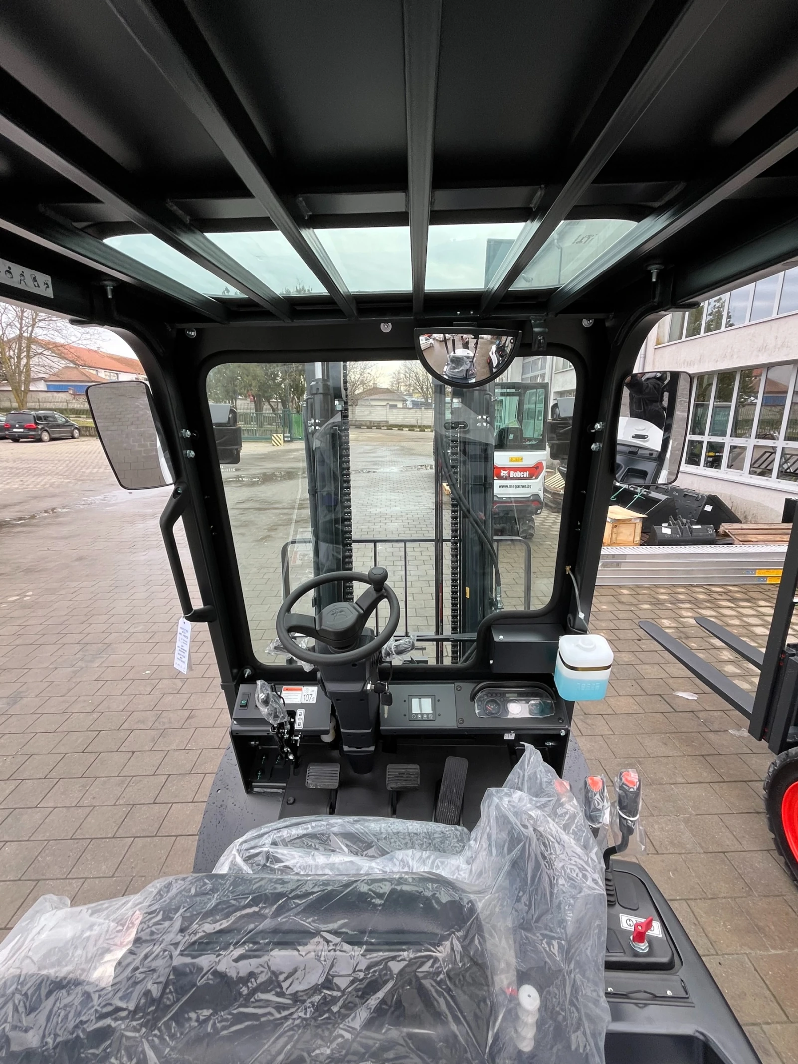 ������� Bobcat D35NXP | Mobile.bg � ����������� 8