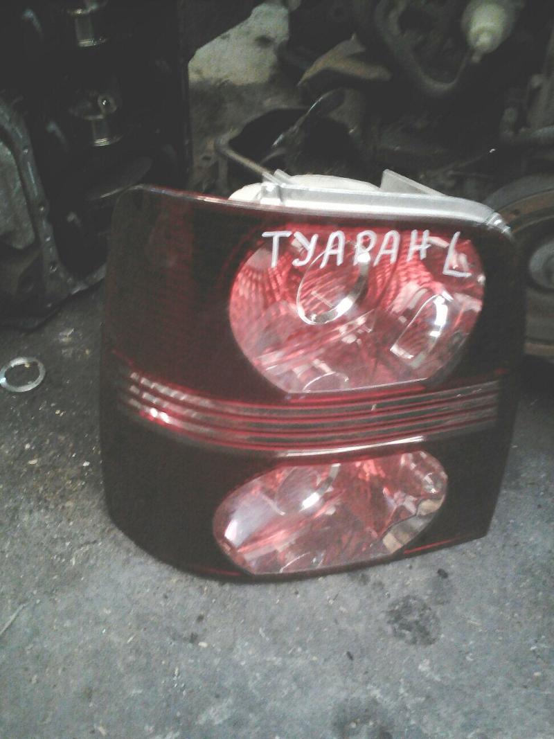 Светлини за VW Touran, снимка 1 - Части - 18024579